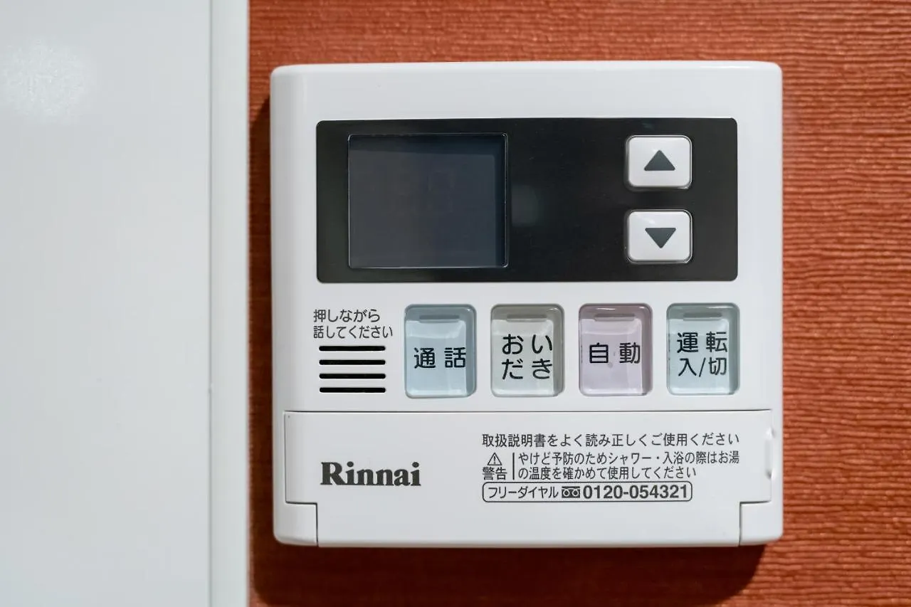 Apartment Black Gate日本橋 Osaka