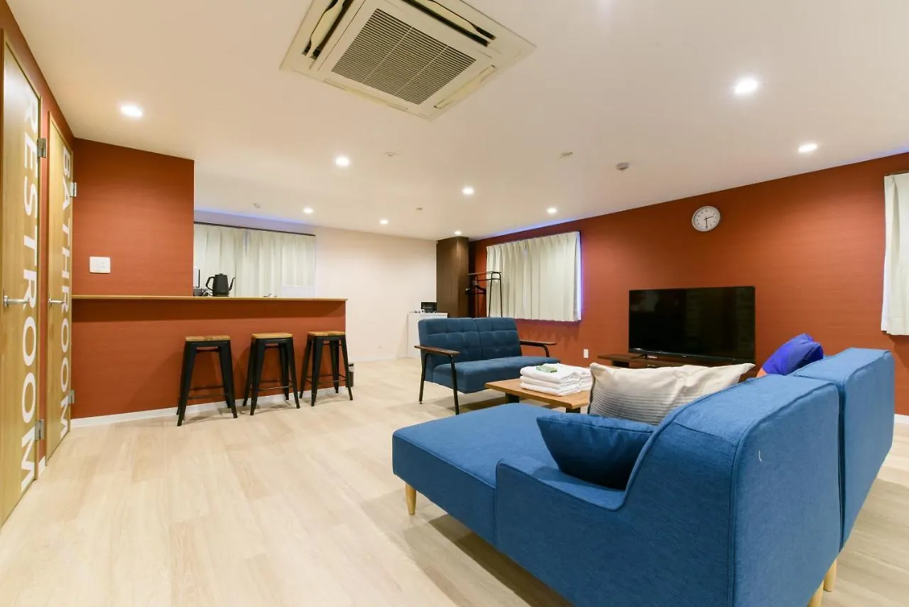 Apartment Black Gate日本橋 Osaka